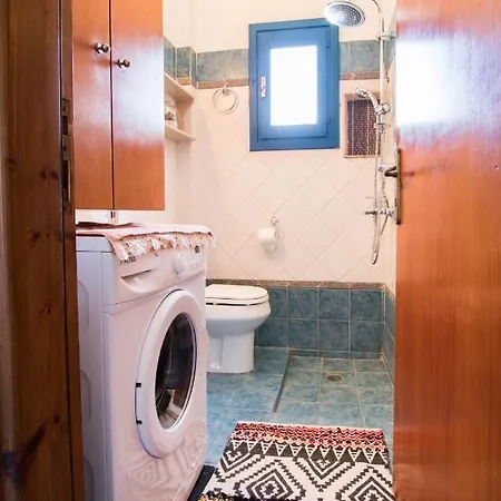 Finiki Studios * Foiníkion