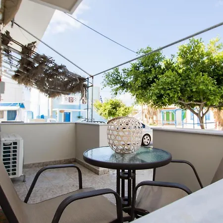 בית נופש Finiki Studios *