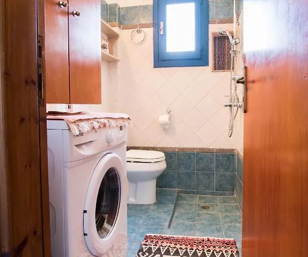 Finiki Studios * Foiníkion